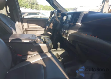 2022 Ram 2500 Tradesman 4X4 8' Box from USA, damaged, VIN 3C6UR5HJ3NG202553